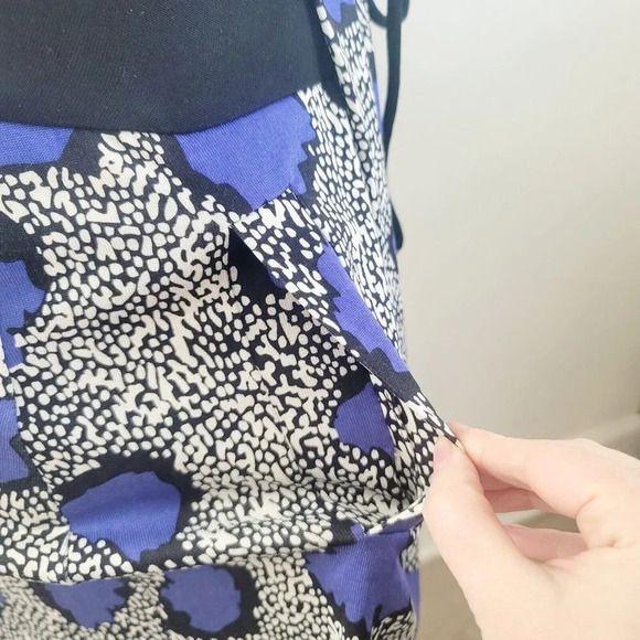 Diane von Furstenberg Oblixe Blue Cheetah Faux Wrap Sleeveless Silk Dress S 6 - Picture 15 of 15